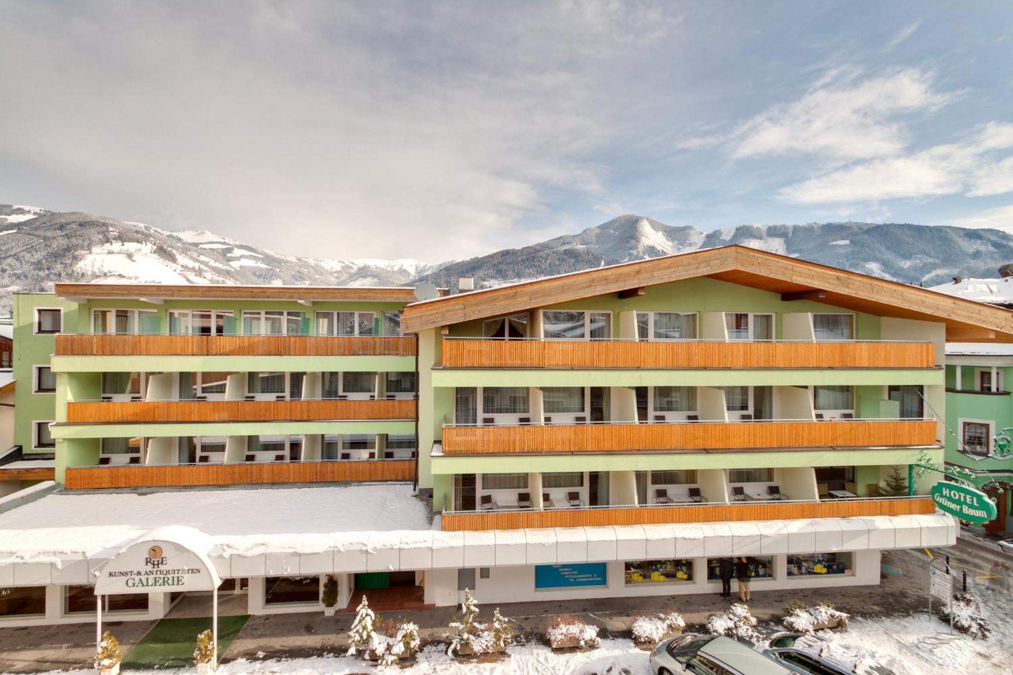 Hotel Gruener Baum Zell am See Exterior foto