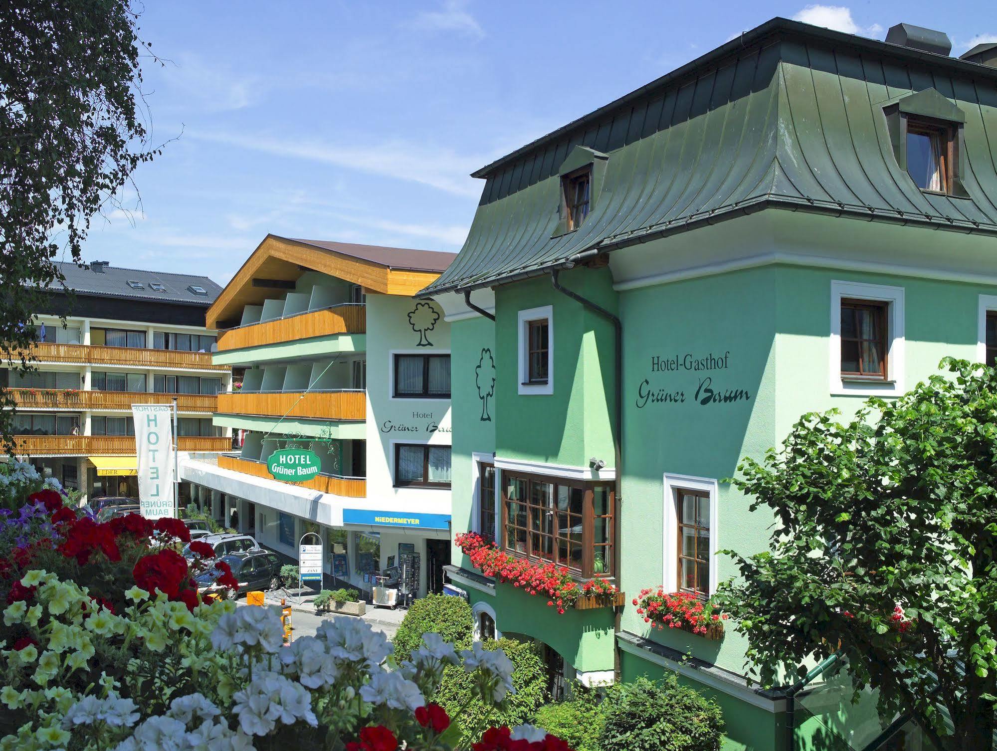 Hotel Gruener Baum Zell am See Exterior foto